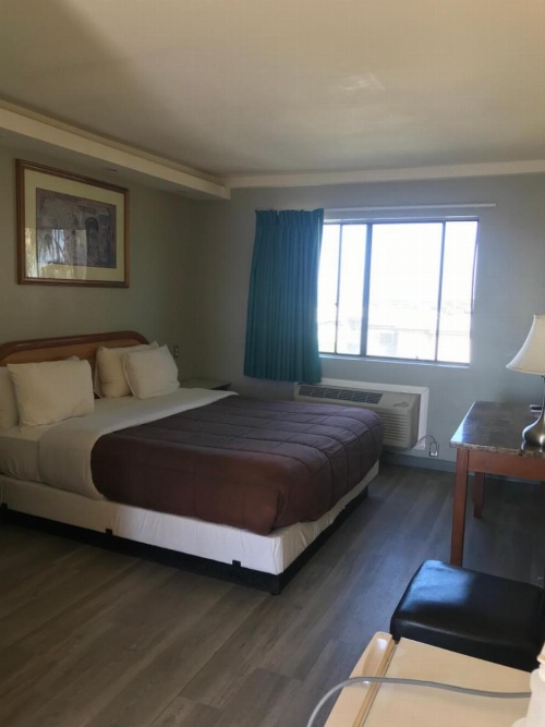 777 Motor Inn image 10