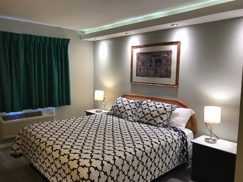 777 Motor Inn image 19