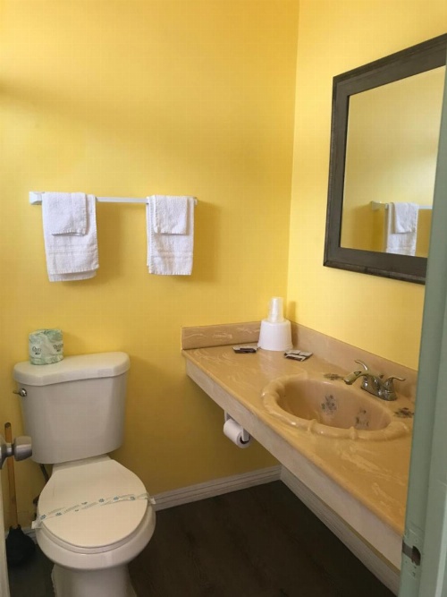 777 Motor Inn image 9